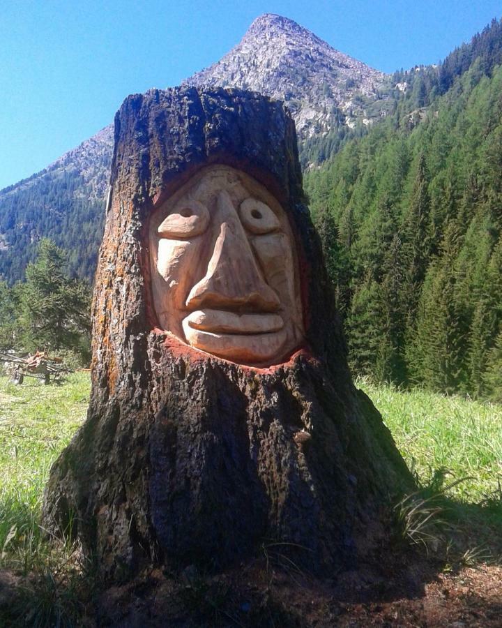 Hotel Vers Le Bois Valsavarenche Esterno foto