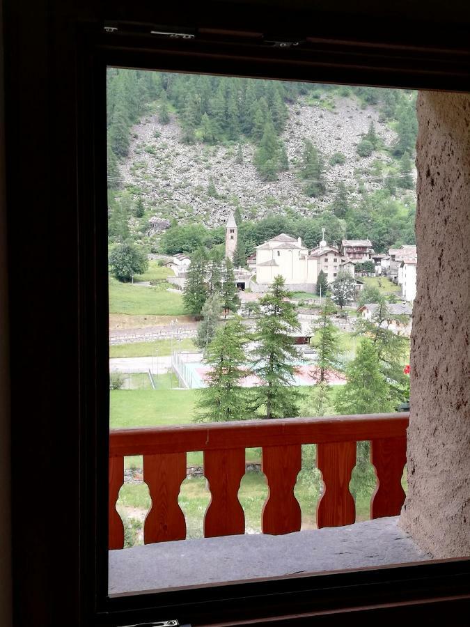 Hotel Vers Le Bois Valsavarenche Esterno foto